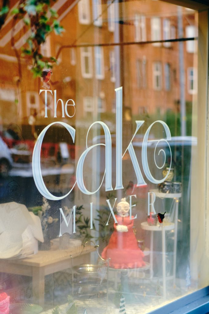 Bespoke Cake Bakers Glasgow